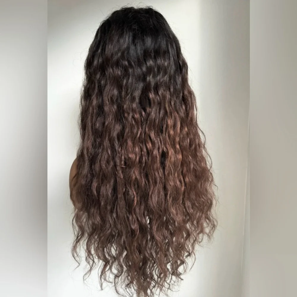 Elegant Brown Wavy Hair Wig